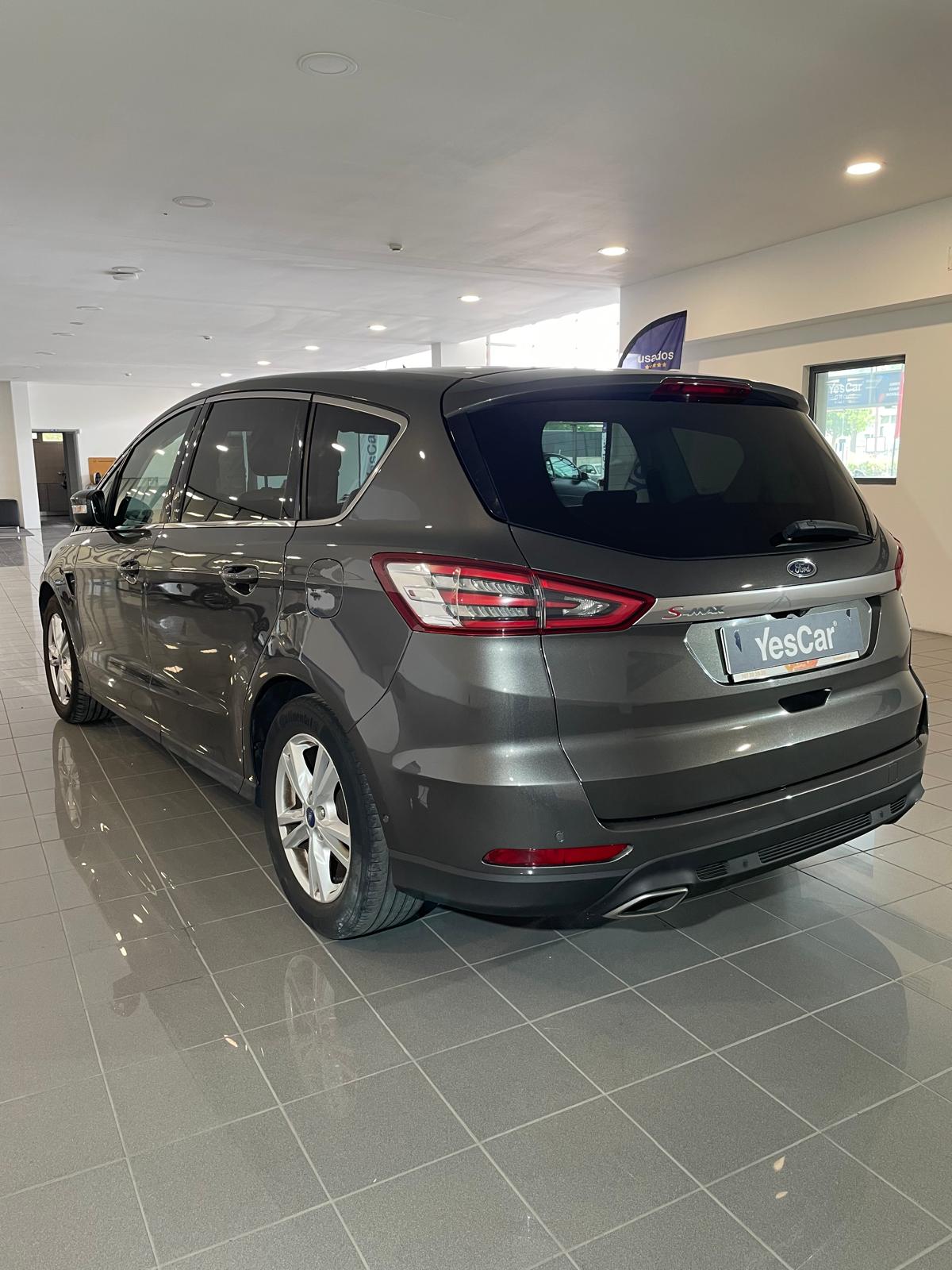Ford S-Max